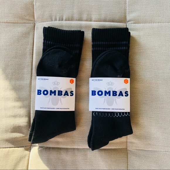 Bombas Other - (2) NWT Bombas black crew socks, SZ L